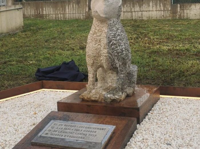 Homenajes a la Unidad Canina de los Mossos d’Esquadra